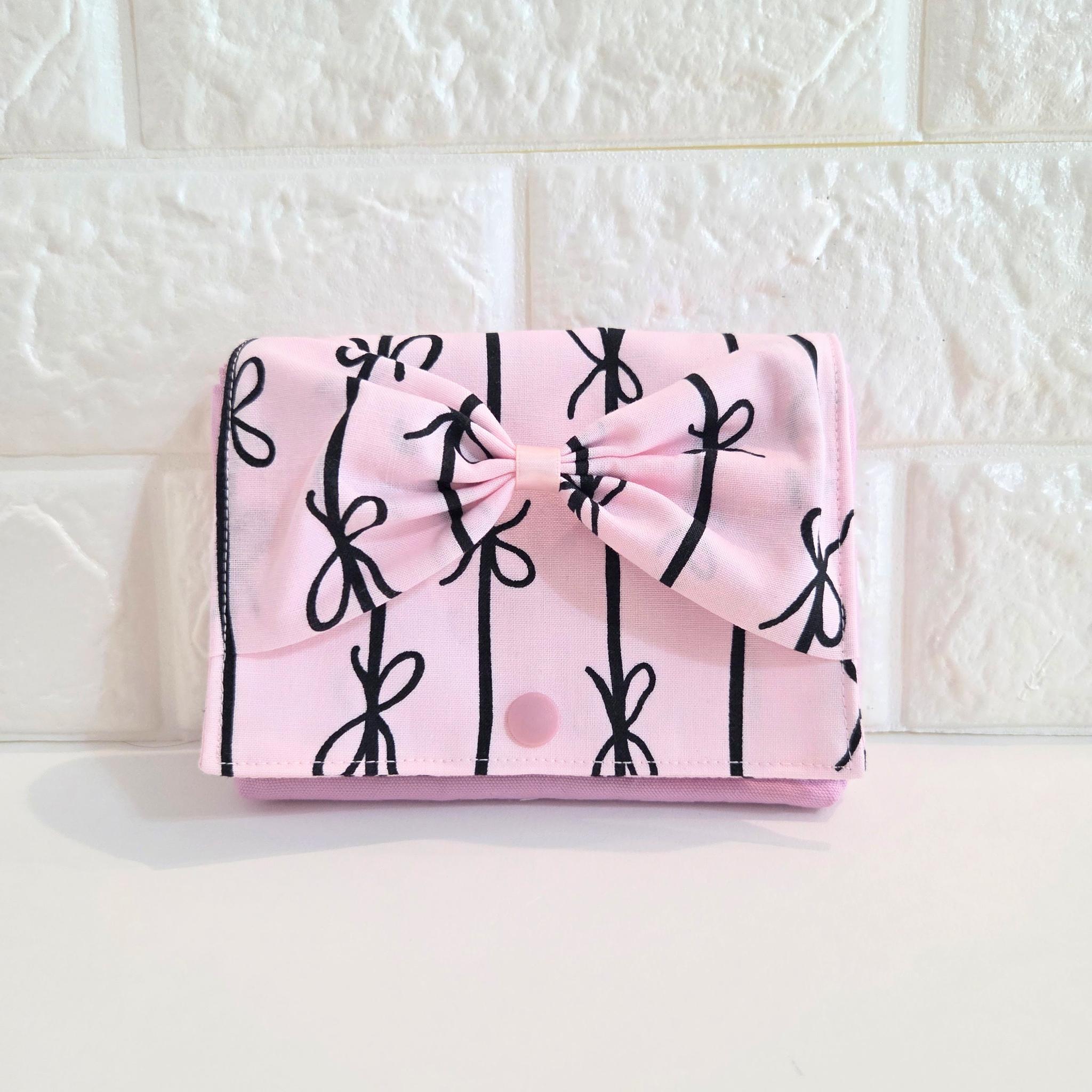 リボンが可愛い♪2ポケット＆ティッシュケース付き移動ポケット