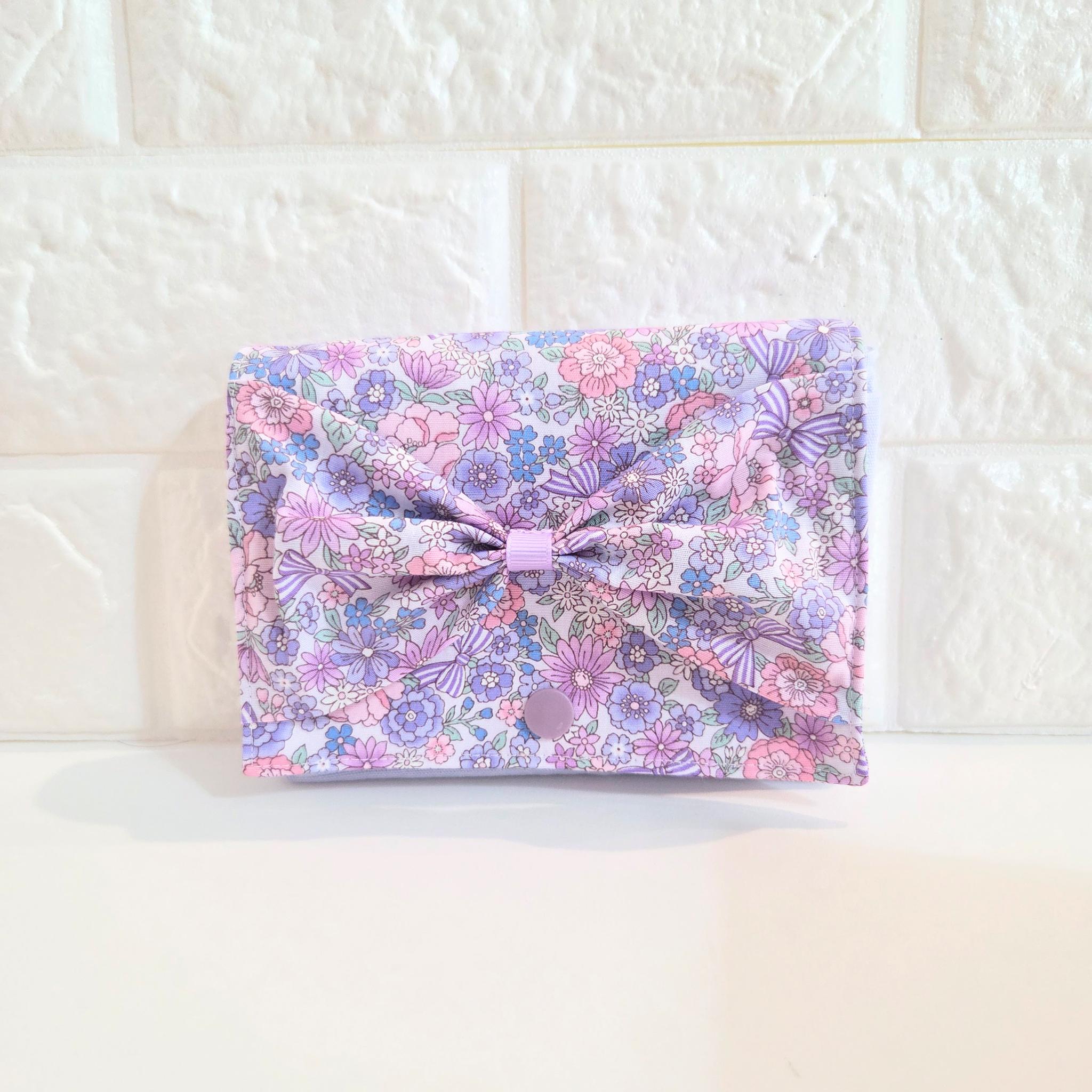 リボンが可愛い♪2ポケット＆ティッシュケース付き移動ポケット